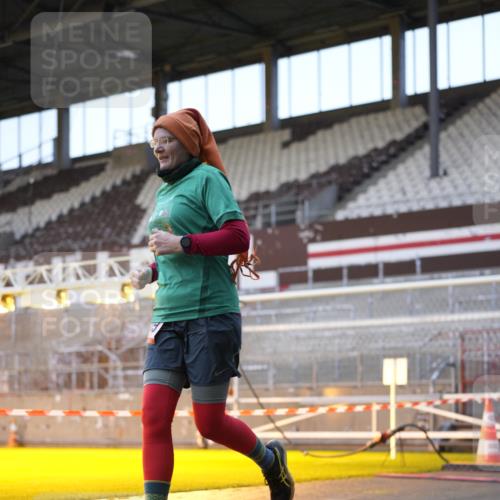 07.12.2025 - St. Pauli X-Mass-Run No. 15 Patografie http://msf.ph/oto/9375309 07.12.2025 10:02:25 Ziel 63, 304, 1105, 1828, 1829, 2510, 2514, 2604, 2923 meine-sportfotos.de