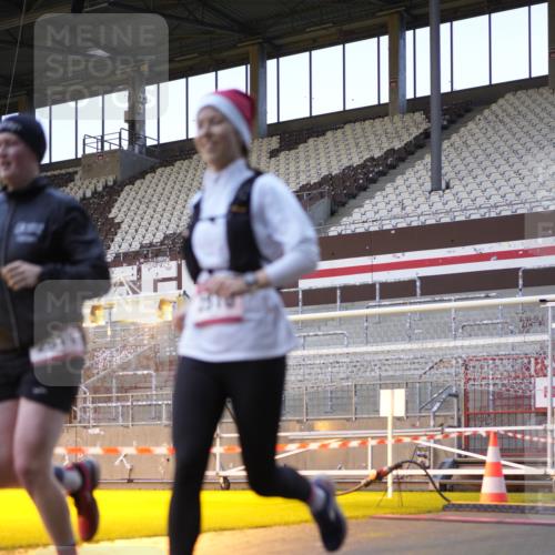 07.12.2025 - St. Pauli X-Mass-Run No. 15 Patografie http://msf.ph/oto/9375315 07.12.2025 10:02:31 Ziel 63, 304, 1105, 1828, 1829, 2510, 2514, 2604, 2908 meine-sportfotos.de