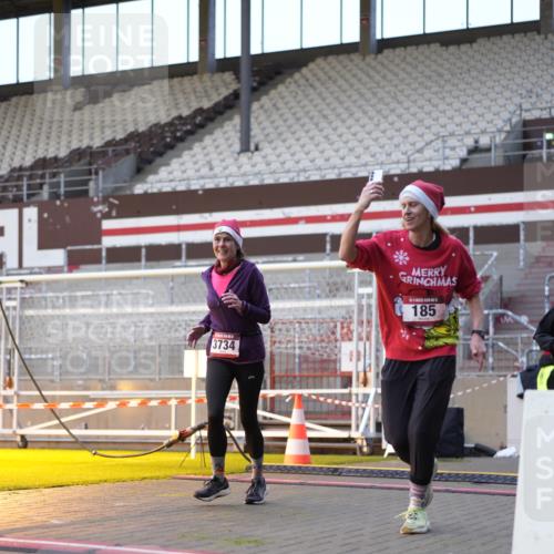 07.12.2025 - St. Pauli X-Mass-Run No. 15 Patografie http://msf.ph/oto/9375532 07.12.2025 10:03:36 Ziel 185, 213, 214, 358, 399, 940, 984, 1023, 1263, 1264, 1307, 1394, 1425, 1506, 1888, 2002, 2366, 2380, 3334, 3734, 4193, 4239, 4660, 4667, 4679, 4680 meine-sportfotos.de