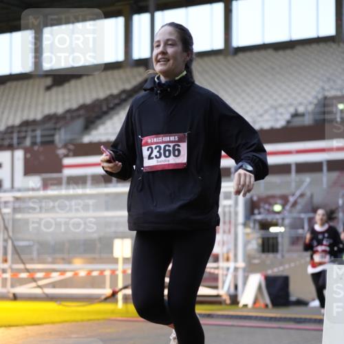 07.12.2025 - St. Pauli X-Mass-Run No. 15 Patografie http://msf.ph/oto/9375549 07.12.2025 10:03:37 Ziel 185, 213, 214, 358, 399, 940, 984, 1023, 1263, 1264, 1307, 1394, 1425, 1506, 1888, 2002, 2366, 2380, 3334, 3734, 4660, 4667, 4679, 4680 meine-sportfotos.de