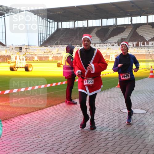 07.12.2025 - St. Pauli X-Mass-Run No. 15 Luisa Fischer http://msf.ph/oto/9375887 07.12.2025 09:55:10 Ziel 5, 2, 1655, 1649, 1375, 1649, 1655, 1722, 2036, 2133, 2209, 2703, 3310, 4088 meine-sportfotos.de