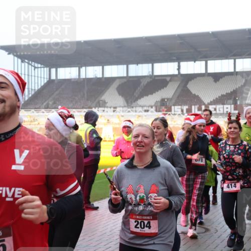 07.12.2025 - St. Pauli X-Mass-Run No. 15 Luisa Fischer http://msf.ph/oto/9375956 07.12.2025 11:06:40 Ziel 583, 15, 4585, 15, 204, 18, 414, 92, 204, 298, 300, 402, 403, 414, 474, 486, 556, 659, 693, 854, 858, 878, 920, 924, 925, 927, 929, 932, 944, 973, 1024, 1025, 1092, 1208, 1223, 1229, 1287, 1403, 1428, 1429, 1430, 1432, 1440, 1442, 1556, 1564, 1608, 1648, 2243, 2245, 3272, 3278, 4579, 4581, 4583, 4585, 4587 meine-sportfotos.de