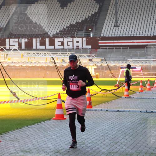07.12.2025 - St. Pauli X-Mass-Run No. 15 Luisa Fischer http://msf.ph/oto/9376000 07.12.2025 09:55:37 Ziel 1113, 1101, 1113, 1649, 1655, 1722, 2703, 4087, 4088 meine-sportfotos.de