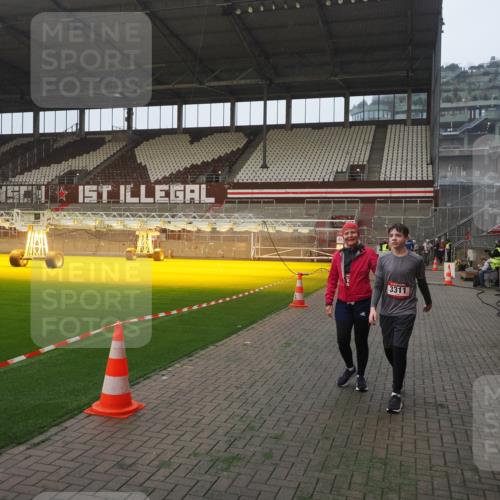 07.12.2025 - St. Pauli X-Mass-Run No. 15 Fabian Wolf http://msf.ph/oto/9376006 07.12.2025 10:05:10 Ziel 114, 202, 210, 292, 699, 1973, 1991, 2168, 2249, 2856, 2866, 3186, 3307, 3311 meine-sportfotos.de