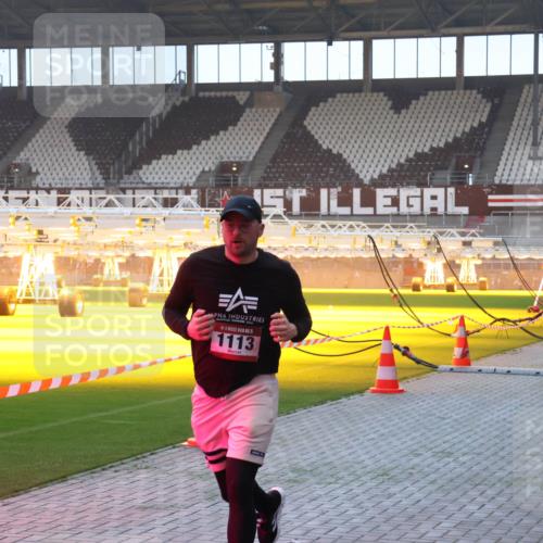 07.12.2025 - St. Pauli X-Mass-Run No. 15 Luisa Fischer http://msf.ph/oto/9376015 07.12.2025 09:55:39 Ziel 5, 1113, 1101, 1113, 1649, 1655, 1722, 4087, 4088 meine-sportfotos.de