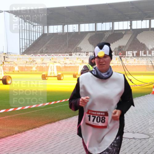 07.12.2025 - St. Pauli X-Mass-Run No. 15 Luisa Fischer http://msf.ph/oto/9376074 07.12.2025 11:07:15 Ziel 5, 1708, 595, 359, 382, 565, 595, 1285, 1286, 1440, 1442, 1462, 1469, 1556, 1564, 1634, 1666, 1708, 1751, 1861, 1862, 4582, 4588 meine-sportfotos.de