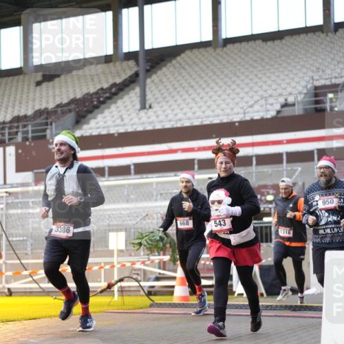 07.12.2025 - St. Pauli X-Mass-Run No. 15 Patografie http://msf.ph/oto/9376192 07.12.2025 10:05:17 Ziel 114, 543, 668, 950, 1121, 1316, 1374, 1481, 1661, 1761, 3186, 3386, 4036, 4556, 4558 meine-sportfotos.de