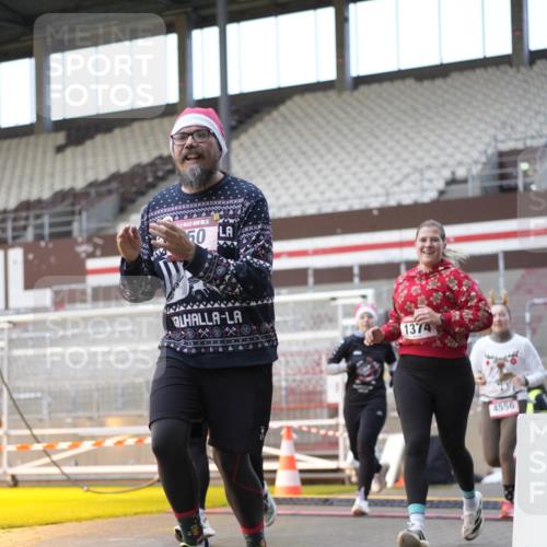 07.12.2025 - St. Pauli X-Mass-Run No. 15 Patografie http://msf.ph/oto/9376227 07.12.2025 10:05:18 Ziel 114, 543, 668, 950, 1121, 1316, 1374, 1481, 1661, 1761, 3186, 3386, 4036, 4556, 4558 meine-sportfotos.de