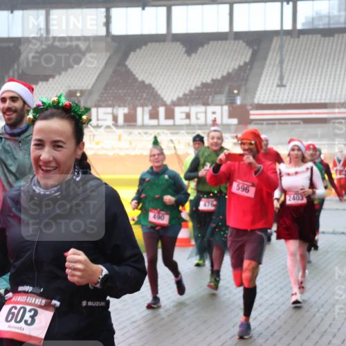 07.12.2025 - St. Pauli X-Mass-Run No. 15 Luisa Fischer http://msf.ph/oto/9376230 07.12.2025 11:07:51 Ziel 15, 202, 15, 603, 490, 476, 596, 2403, 77, 281, 315, 332, 342, 344, 377, 389, 397, 476, 490, 591, 596, 603, 621, 622, 623, 673, 688, 781, 1202, 1206, 1233, 1235, 1509, 1585, 1587, 1634, 1666, 1751, 1824, 1861, 1862, 1866, 1910, 2403, 2693, 5008 meine-sportfotos.de
