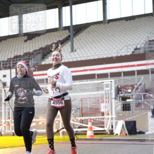 07.12.2025 - St. Pauli X-Mass-Run No. 15 Patografie http://msf.ph/oto/9376257 07.12.2025 10:05:20 Ziel 114, 543, 668, 950, 1121, 1316, 1374, 1481, 1661, 1761, 3186, 3386, 4036, 4556, 4558 meine-sportfotos.de