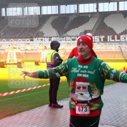 07.12.2025 - St. Pauli X-Mass-Run No. 15 Luisa Fischer http://msf.ph/oto/9376270 07.12.2025 11:07:56 Ziel 673, 688, 77, 271, 273, 281, 315, 332, 342, 344, 377, 389, 397, 476, 490, 591, 596, 603, 621, 622, 623, 673, 688, 781, 1202, 1206, 1233, 1235, 1439, 1441, 1509, 1585, 1587, 1812, 1824, 1861, 1862, 1866, 1910, 2403, 2693, 5008 meine-sportfotos.de