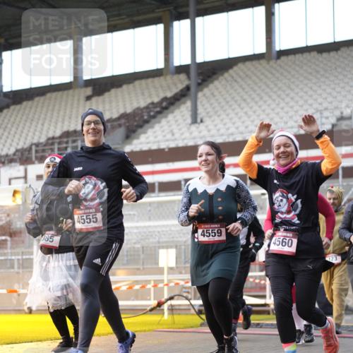 07.12.2025 - St. Pauli X-Mass-Run No. 15 Patografie http://msf.ph/oto/9376297 07.12.2025 10:05:32 Ziel 123, 363, 385, 512, 543, 668, 945, 950, 1215, 1222, 1316, 1374, 3231, 3386, 4552, 4555, 4556, 4558, 4559, 4560 meine-sportfotos.de