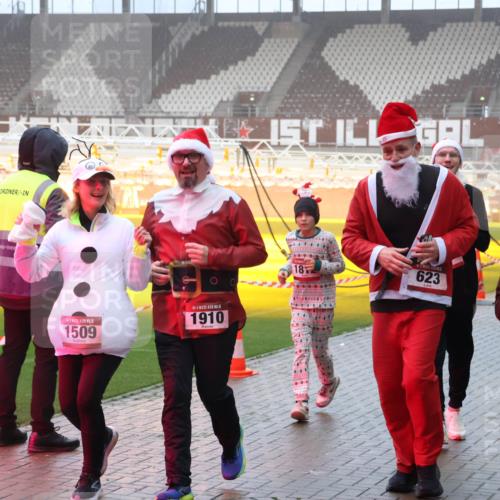 07.12.2025 - St. Pauli X-Mass-Run No. 15 Luisa Fischer http://msf.ph/oto/9376326 07.12.2025 11:08:11 Ziel 15, 1509, 15, 1910, 18, 623, 15, 389, 77, 271, 273, 286, 293, 315, 332, 377, 389, 397, 476, 490, 591, 603, 621, 622, 623, 629, 635, 653, 673, 772, 774, 781, 1107, 1123, 1129, 1202, 1206, 1226, 1230, 1233, 1235, 1249, 1342, 1355, 1378, 1381, 1382, 1383, 1439, 1441, 1460, 1509, 1520, 1525, 1809, 1810, 1812, 1824, 1866, 1910, 2403, 2693, 4798, 4815, 5008 meine-sportfotos.de