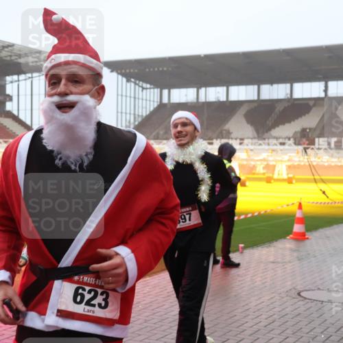 07.12.2025 - St. Pauli X-Mass-Run No. 15 Luisa Fischer http://msf.ph/oto/9376346 07.12.2025 11:08:14 Ziel 623, 97, 77, 271, 273, 286, 293, 315, 332, 377, 389, 397, 476, 490, 591, 603, 621, 622, 623, 629, 635, 653, 673, 772, 774, 781, 1107, 1123, 1129, 1202, 1206, 1226, 1230, 1233, 1235, 1249, 1342, 1355, 1378, 1381, 1382, 1383, 1439, 1441, 1460, 1509, 1520, 1525, 1809, 1810, 1812, 1824, 1866, 1910, 2403, 2693, 4798, 4815, 5008 meine-sportfotos.de