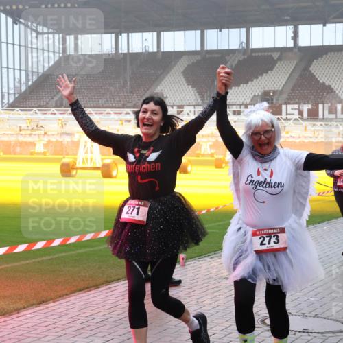 07.12.2025 - St. Pauli X-Mass-Run No. 15 Luisa Fischer http://msf.ph/oto/9376357 07.12.2025 11:08:17 Ziel 1441, 271, 15, 273, 1439, 77, 271, 273, 286, 293, 315, 332, 377, 389, 397, 623, 629, 635, 653, 772, 774, 781, 1107, 1123, 1129, 1226, 1230, 1233, 1235, 1249, 1342, 1355, 1378, 1381, 1382, 1383, 1439, 1441, 1460, 1509, 1520, 1525, 1596, 1809, 1810, 1812, 1824, 1866, 1910, 2693, 4798, 4815, 5008 meine-sportfotos.de