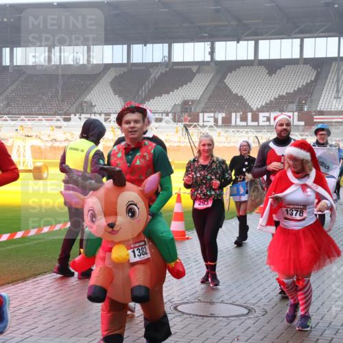 07.12.2025 - St. Pauli X-Mass-Run No. 15 Luisa Fischer http://msf.ph/oto/9376406 07.12.2025 11:08:24 Ziel 381, 1382, 293, 1378, 1123, 4815, 77, 100, 271, 273, 286, 293, 315, 332, 377, 389, 397, 623, 629, 635, 653, 772, 774, 1107, 1123, 1129, 1226, 1230, 1235, 1249, 1342, 1355, 1378, 1381, 1382, 1383, 1439, 1441, 1460, 1509, 1520, 1525, 1559, 1560, 1596, 1809, 1810, 1812, 1824, 1866, 1910, 2693, 4798, 4815 meine-sportfotos.de