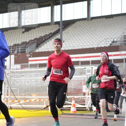 07.12.2025 - St. Pauli X-Mass-Run No. 15 Patografie http://msf.ph/oto/9376693 07.12.2025 10:06:07 Ziel 127, 148, 180, 424, 468, 805, 834, 893, 967, 969, 1119, 1788, 1937, 2756, 2757, 2894, 2968, 3093, 3172, 3196, 3812, 3814, 3857, 3859, 4235, 4236, 4237, 4246, 4251, 4657, 4665, 4670, 4672, 4676, 4677, 4736, 4739 meine-sportfotos.de