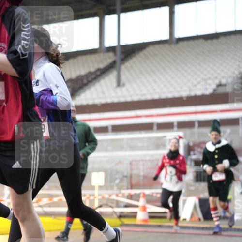 07.12.2025 - St. Pauli X-Mass-Run No. 15 Patografie http://msf.ph/oto/9376715 07.12.2025 10:06:09 Ziel 127, 148, 180, 187, 468, 805, 893, 967, 969, 1119, 1788, 1832, 1937, 2894, 2968, 3093, 3172, 3196, 3812, 3814, 3857, 3859, 4235, 4236, 4237, 4246, 4251, 4657, 4665, 4670, 4672, 4676, 4677, 4736, 4739 meine-sportfotos.de