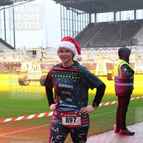 07.12.2025 - St. Pauli X-Mass-Run No. 15 Luisa Fischer http://msf.ph/oto/9376906 07.12.2025 10:24:42 Ziel 15, 897, 71413, 1063, 711, 712, 897, 1986, 2071, 2603, 2634, 3968, 4040, 4122, 4139, 4140, 4144, 4203, 4479, 4689, 4692, 4694, 4765, 4766, 4780 meine-sportfotos.de