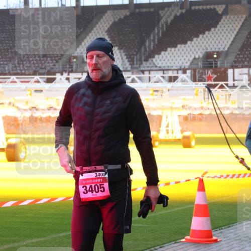 07.12.2025 - St. Pauli X-Mass-Run No. 15 Luisa Fischer http://msf.ph/oto/9376930 07.12.2025 09:59:52 Ziel 3405, 15, 3405, 2529, 488, 910, 911, 939, 961, 1120, 1763, 2186, 2204, 2207, 2529, 2657, 3147, 3345, 3513, 4029, 4051, 4052, 4465 meine-sportfotos.de