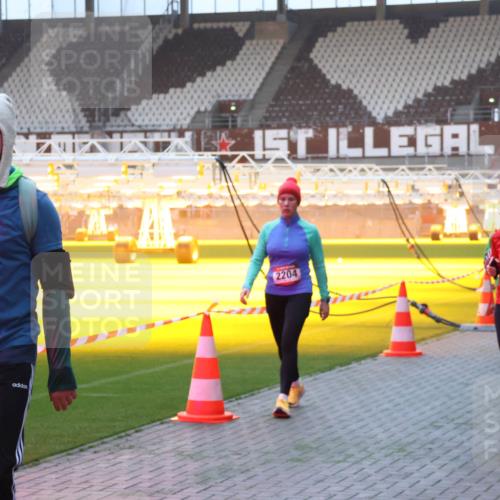 07.12.2025 - St. Pauli X-Mass-Run No. 15 Luisa Fischer http://msf.ph/oto/9376964 07.12.2025 09:59:56 Ziel 15, 2529, 2204, 4465, 3513, 488, 910, 911, 934, 939, 961, 1120, 1763, 2186, 2204, 2207, 2529, 2657, 2729, 3147, 3345, 3513, 4029, 4051, 4052, 4465 meine-sportfotos.de