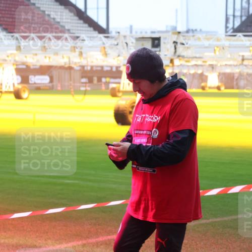 07.12.2025 - St. Pauli X-Mass-Run No. 15 Luisa Fischer http://msf.ph/oto/9377014 07.12.2025 10:25:17 Ziel 2024, 915, 974, 1012, 1986, 2071, 3152, 4078, 4079, 4091, 4092, 4135, 4136, 4155, 4177, 4335, 4431, 4474, 4496, 4497, 4513, 4514, 4530, 4541, 4542, 4766, 4780, 4846 meine-sportfotos.de