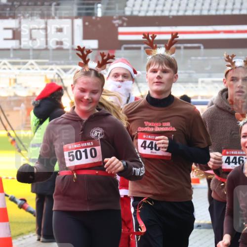 07.12.2025 - St. Pauli X-Mass-Run No. 15 Luisa Fischer http://msf.ph/oto/9377500 07.12.2025 10:27:01 Ziel 15, 87, 5010, 446, 446, 15, 4405, 23, 28, 368, 1396, 1638, 1639, 2068, 2518, 2648, 2649, 2922, 3698, 3699, 3771, 3787, 3792, 3828, 4044, 4093, 4185, 4384, 4448, 4460, 4461, 4469, 4481, 4506, 4512, 4529, 4532, 4699, 4703, 4705, 4709, 5010 meine-sportfotos.de