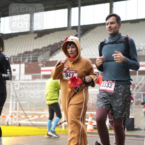 07.12.2025 - St. Pauli X-Mass-Run No. 15 Patografie http://msf.ph/oto/9377614 07.12.2025 10:08:41 Ziel 390, 707, 789, 947, 1002, 1031, 1176, 2247, 2248, 2521, 3212, 3332, 3335, 3495, 3671, 3759, 3904, 3907, 4205, 4232, 4234, 4451 meine-sportfotos.de