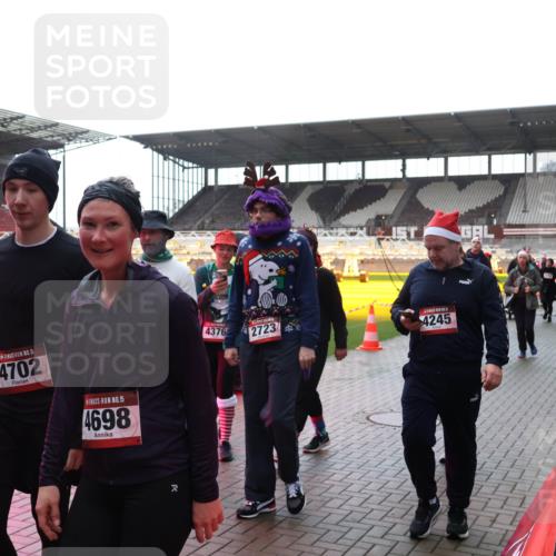07.12.2025 - St. Pauli X-Mass-Run No. 15 Luisa Fischer http://msf.ph/oto/9378089 07.12.2025 10:28:56 Ziel 15, 4702, 15, 4698, 4376, 2723, 4245, 412, 1095, 1507, 1566, 1742, 1745, 2046, 2051, 2397, 2526, 2723, 2912, 2913, 3209, 3218, 3377, 3395, 3412, 3413, 3454, 3472, 3727, 3729, 3730, 3879, 3881, 3883, 4037, 4064, 4065, 4159, 4160, 4189, 4245, 4250, 4344, 4355, 4376, 4380, 4388, 4414, 4446, 4449, 4450, 4697, 4698, 4700, 4701, 4702, 4704, 4706, 4707, 4708, 4710 meine-sportfotos.de