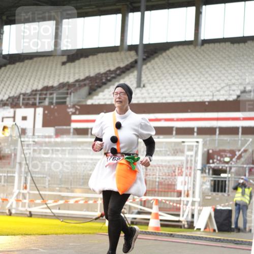 07.12.2025 - St. Pauli X-Mass-Run No. 15 Patografie http://msf.ph/oto/9378537 07.12.2025 10:10:39 Ziel 550, 964, 1768, 4885 meine-sportfotos.de