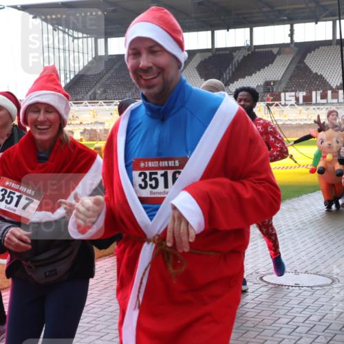 07.12.2025 - St. Pauli X-Mass-Run No. 15 Luisa Fischer http://msf.ph/oto/9378609 07.12.2025 10:30:25 Ziel 30, 15, 3517, 15, 351, 10, 423, 426, 1039, 1090, 1091, 1198, 1201, 1204, 1209, 1669, 1696, 2369, 2878, 3080, 3468, 3469, 3494, 3497, 3516, 3517, 4126, 4293, 4296, 4472, 4476, 4533, 4534, 4546 meine-sportfotos.de