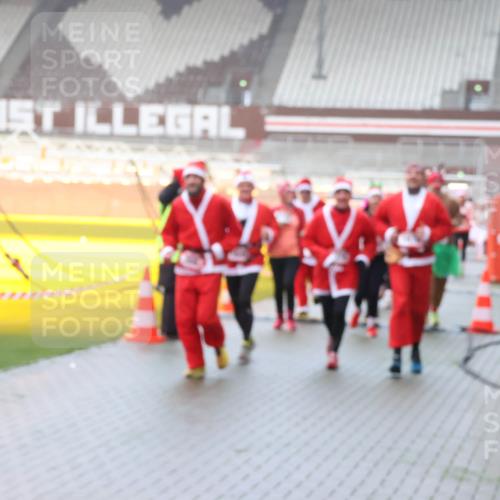 07.12.2025 - St. Pauli X-Mass-Run No. 15 Luisa Fischer http://msf.ph/oto/9378634 07.12.2025 11:10:00 Ziel 44, 51, 59, 66, 266, 330, 558, 696, 720, 737, 814, 863, 971, 1084, 1110, 1157, 1163, 1260, 1463, 1477, 1574, 1579, 1582, 1641, 1851, 1870, 1945, 1974, 2042, 3151, 4190, 4191 meine-sportfotos.de