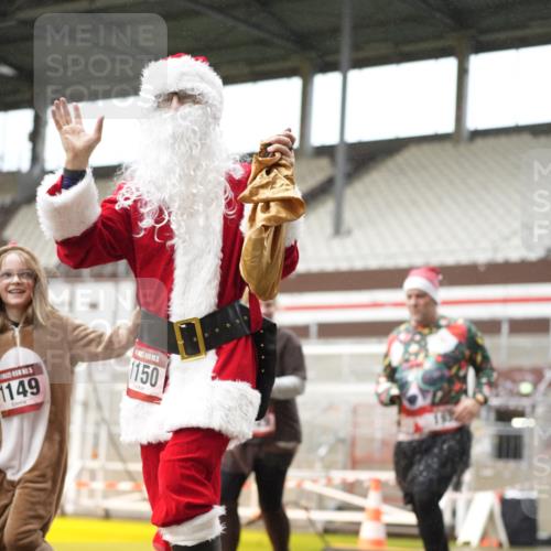 07.12.2025 - St. Pauli X-Mass-Run No. 15 Patografie http://msf.ph/oto/9378656 07.12.2025 10:10:54 Ziel 57, 979, 983, 1148, 1149, 1150, 1426, 1768, 1929, 1935, 2530 meine-sportfotos.de