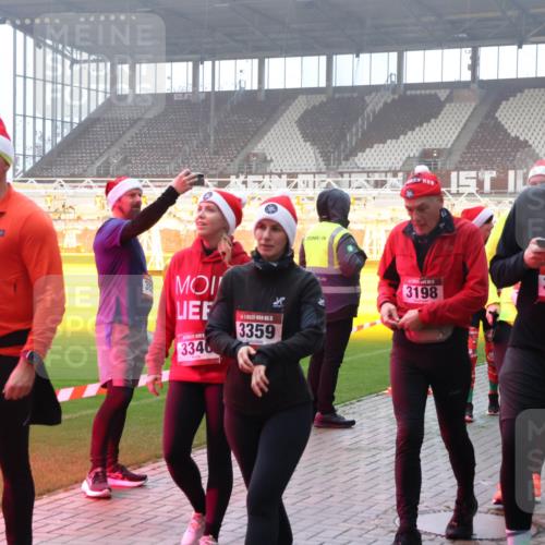 07.12.2025 - St. Pauli X-Mass-Run No. 15 Luisa Fischer http://msf.ph/oto/9378833 07.12.2025 10:05:37 Ziel 380, 4151, 3340, 5, 3359, 3198, 3337, 11, 114, 202, 210, 292, 543, 668, 699, 950, 1121, 1217, 1316, 1374, 1481, 1661, 1761, 1973, 1991, 2168, 2249, 2856, 2866, 3186, 3307, 3311, 3386, 4036, 4080, 4553, 4556, 4557, 4558 meine-sportfotos.de