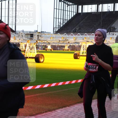 07.12.2025 - St. Pauli X-Mass-Run No. 15 Luisa Fischer http://msf.ph/oto/9378939 07.12.2025 10:31:32 Ziel 7, 3, 4464, 343, 594, 601, 608, 1015, 1075, 1545, 1698, 1700, 2073, 2171, 2172, 2537, 2914, 3889, 3936, 3940, 3982, 3986, 4412, 4464, 4845, 4847 meine-sportfotos.de