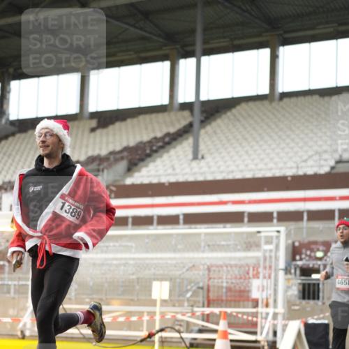 07.12.2025 - St. Pauli X-Mass-Run No. 15 Patografie http://msf.ph/oto/9379004 07.12.2025 10:11:58 Ziel 756, 1389, 1526, 1687, 1688, 1833, 2177, 2906, 3767, 3870, 3932, 3935, 4658 meine-sportfotos.de