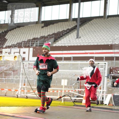 07.12.2025 - St. Pauli X-Mass-Run No. 15 Patografie http://msf.ph/oto/9379061 07.12.2025 10:12:16 Ziel 1070, 1072, 1074, 1077, 1526 meine-sportfotos.de