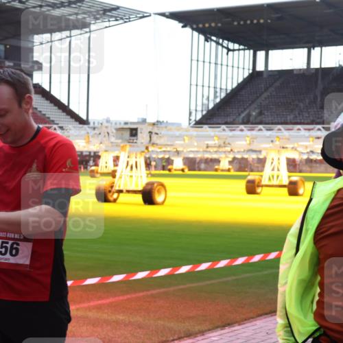 07.12.2025 - St. Pauli X-Mass-Run No. 15 Luisa Fischer http://msf.ph/oto/9379256 07.12.2025 10:32:49 Ziel 456, 456, 651, 750, 752, 1942, 1944, 2342, 2343, 2345, 3267, 4039, 4274, 4275, 4758 meine-sportfotos.de