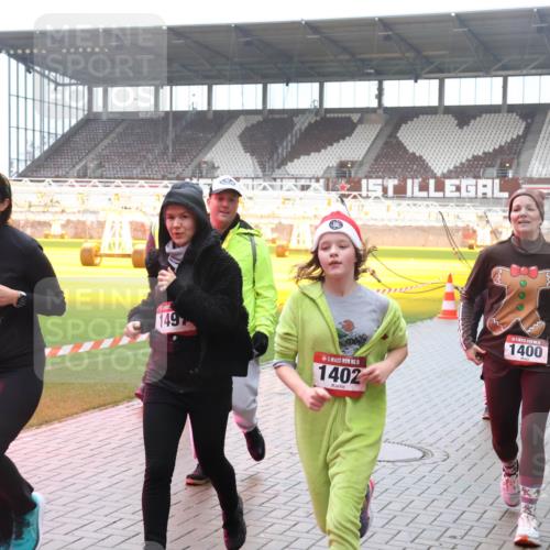 07.12.2025 - St. Pauli X-Mass-Run No. 15 Luisa Fischer http://msf.ph/oto/9379387 07.12.2025 11:11:17 Ziel 5, 1380, 1497, 5, 1402, 1400, 29, 30, 31, 48, 49, 53, 122, 134, 660, 667, 669, 697, 698, 745, 1064, 1066, 1380, 1398, 1400, 1402, 1518, 1519, 1584, 1626, 1692, 1694, 1697, 1739, 1740, 2258, 2616, 3124, 3136, 4574 meine-sportfotos.de