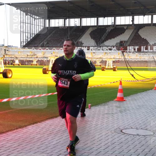 07.12.2025 - St. Pauli X-Mass-Run No. 15 Luisa Fischer http://msf.ph/oto/9379394 07.12.2025 10:33:54 Ziel 3543, 83, 498, 828, 1268, 1329, 2054, 2065, 2558, 3543, 3548, 3791, 3901, 3902 meine-sportfotos.de