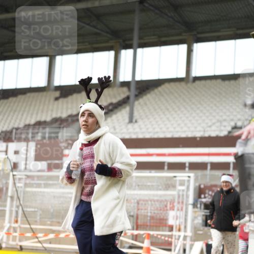 07.12.2025 - St. Pauli X-Mass-Run No. 15 Patografie http://msf.ph/oto/9379471 07.12.2025 10:13:07 Ziel 1044, 1126, 1397, 1733, 2711, 2712, 3588, 3589, 4081, 4082, 4083, 4664 meine-sportfotos.de
