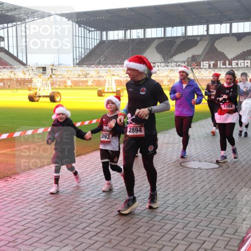 07.12.2025 - St. Pauli X-Mass-Run No. 15 Luisa Fischer http://msf.ph/oto/9379495 07.12.2025 10:06:46 Ziel 3093, 2894, 4730, 399, 2366, 1394, 34, 127, 148, 150, 180, 187, 424, 468, 562, 676, 805, 834, 893, 967, 969, 1119, 1369, 1479, 1480, 1788, 1832, 1937, 1946, 2756, 2757, 2894, 2968, 3093, 3172, 3196, 3213, 3232, 3534, 3535, 3536, 3537, 3812, 3814, 3857, 3859, 3877, 3970, 3971, 4235, 4236, 4237, 4246, 4251, 4459, 4657, 4665, 4670, 4672, 4676, 4677, 4736, 4739 meine-sportfotos.de