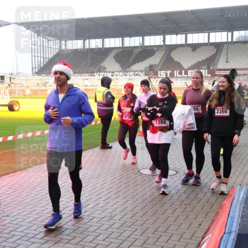 07.12.2025 - St. Pauli X-Mass-Run No. 15 Luisa Fischer http://msf.ph/oto/9379507 07.12.2025 10:06:47 Ziel 46, 4736, 1394, 99, 2366, 34, 127, 148, 150, 180, 187, 424, 468, 562, 676, 805, 834, 893, 967, 969, 1119, 1369, 1479, 1480, 1788, 1832, 1937, 1946, 2756, 2757, 2894, 2968, 3093, 3172, 3196, 3213, 3232, 3330, 3534, 3535, 3536, 3537, 3812, 3814, 3857, 3859, 3970, 3971, 4235, 4236, 4237, 4246, 4251, 4459, 4657, 4665, 4670, 4672, 4676, 4677, 4736, 4739 meine-sportfotos.de