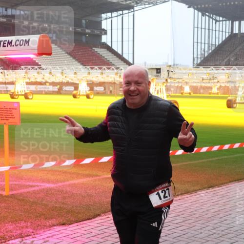 07.12.2025 - St. Pauli X-Mass-Run No. 15 Luisa Fischer http://msf.ph/oto/9379593 07.12.2025 10:07:00 Ziel 4, 127, 34, 127, 148, 150, 187, 217, 562, 867, 893, 967, 969, 1007, 1103, 1119, 1369, 1479, 1480, 1505, 1832, 1937, 1946, 2129, 2894, 2968, 3189, 3196, 3213, 3232, 3330, 3333, 3534, 3535, 3536, 3537, 3970, 3971, 4246, 4459, 4657, 4665, 4670, 4672, 4676, 4677, 4735, 4736, 4738, 4739 meine-sportfotos.de