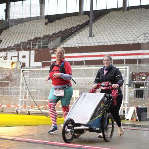 07.12.2025 - St. Pauli X-Mass-Run No. 15 Patografie http://msf.ph/oto/9379821 07.12.2025 10:14:51 Ziel 762, 1363, 1867, 1869, 1873, 2883, 2891, 3481, 4001, 4004 meine-sportfotos.de