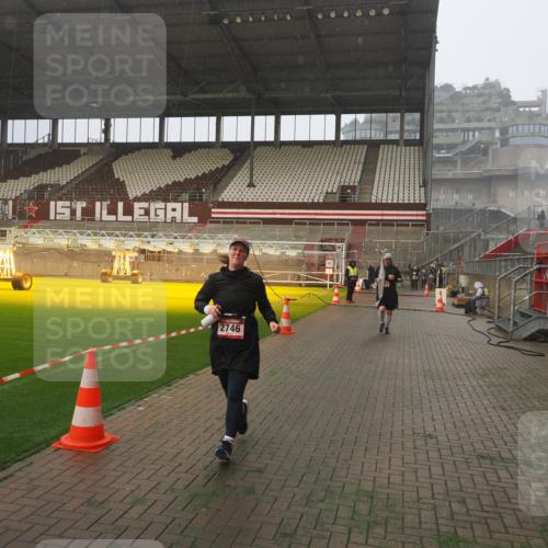 07.12.2025 - St. Pauli X-Mass-Run No. 15 Fabian Wolf http://msf.ph/oto/9379843 07.12.2025 10:08:24 Ziel 2650, 2746 meine-sportfotos.de