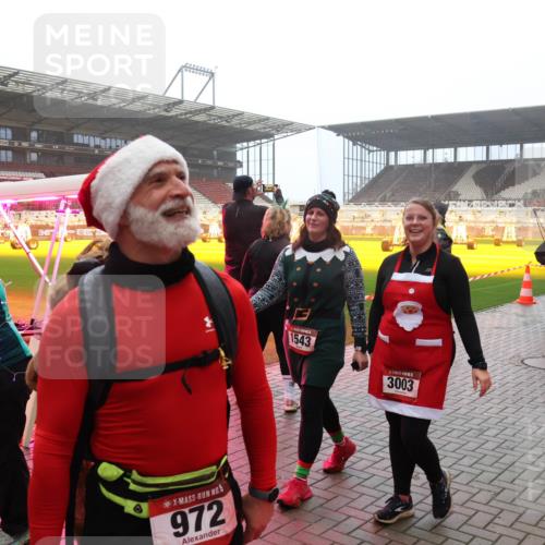 07.12.2025 - St. Pauli X-Mass-Run No. 15 Luisa Fischer http://msf.ph/oto/9379935 07.12.2025 10:08:14 Ziel 972, 1543, 3003, 1, 1447, 1449, 256, 265, 272, 517, 657, 685, 716, 767, 1187, 1234, 1447, 1449, 1543, 1905, 2692, 3003, 3627, 3628, 4231, 4623, 4624, 4626, 4734, 4737, 4740 meine-sportfotos.de