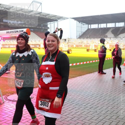 07.12.2025 - St. Pauli X-Mass-Run No. 15 Luisa Fischer http://msf.ph/oto/9379978 07.12.2025 10:08:15 Ziel 5, 1543, 3003, 90, 1447, 1449, 256, 265, 272, 517, 657, 685, 716, 767, 1187, 1234, 1447, 1449, 1543, 1905, 2691, 2692, 3003, 3627, 3628, 4231, 4623, 4624, 4626, 4734, 4737, 4740 meine-sportfotos.de