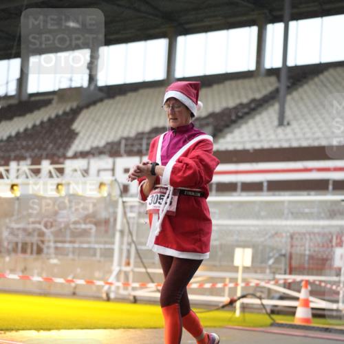 07.12.2025 - St. Pauli X-Mass-Run No. 15 Patografie http://msf.ph/oto/9380022 07.12.2025 10:15:27 Ziel 436, 1180, 1183, 1885, 2745, 3053, 3103, 4455, 4494, 4536 meine-sportfotos.de