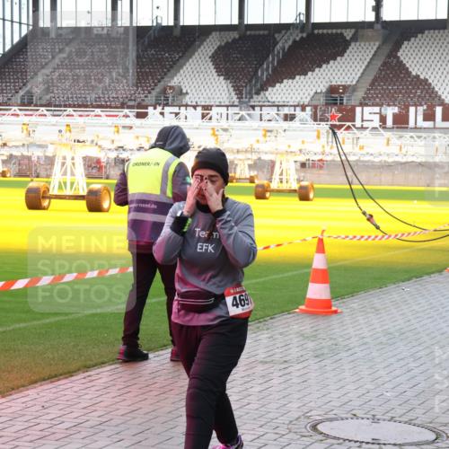 07.12.2025 - St. Pauli X-Mass-Run No. 15 Luisa Fischer http://msf.ph/oto/9380080 07.12.2025 10:37:37 Ziel 469, 37, 503, 511, 521, 665, 2349, 2351, 2615, 3056, 3090, 3214, 3263, 4690, 4691, 4693, 4761 meine-sportfotos.de